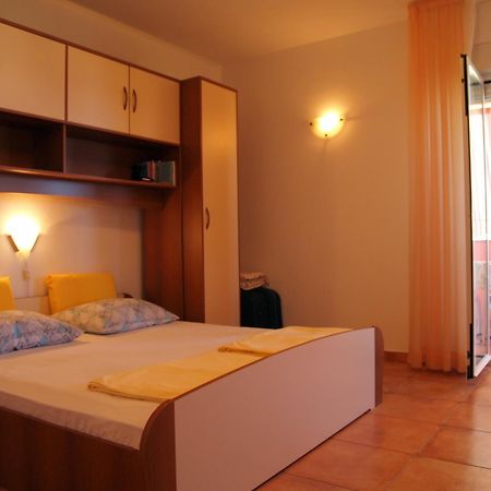 Apartments Banic Barbat na Rabu Exterior foto